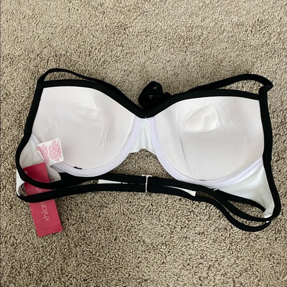 New with tags bikini - Picture 4 of 5